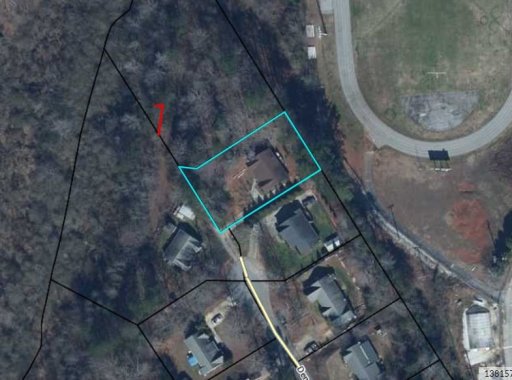 438 Den Ridge Drive
