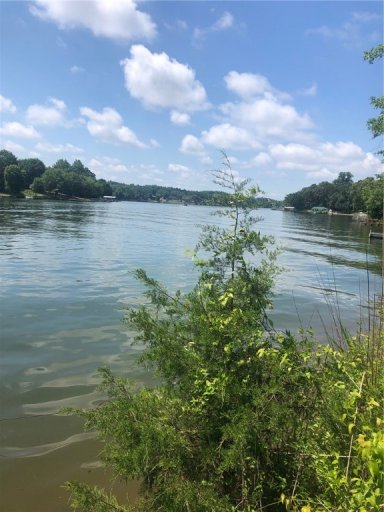 Lot 82 Lake Shore Drive