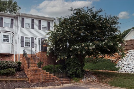 900 N Main Street 37