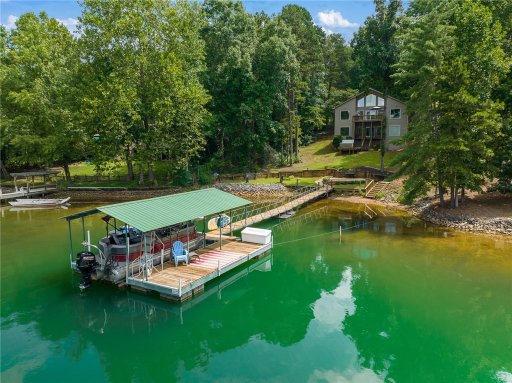 208 Shoreline Drive