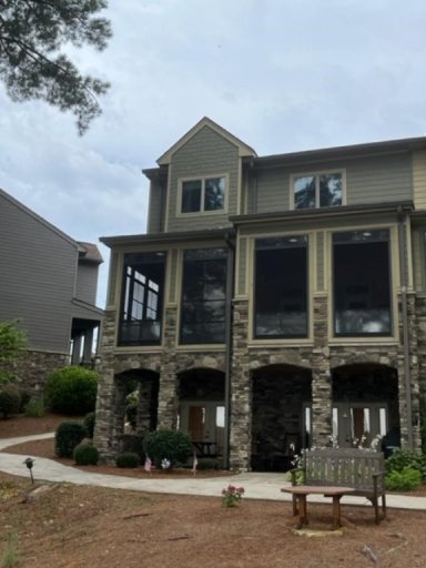 550 Sunset Point Drive