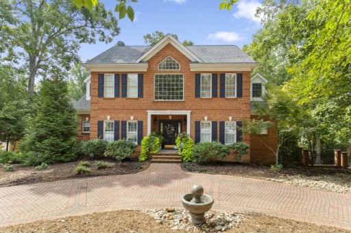 202 Country Walk Lane