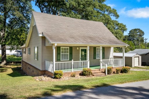 16 Adger Street