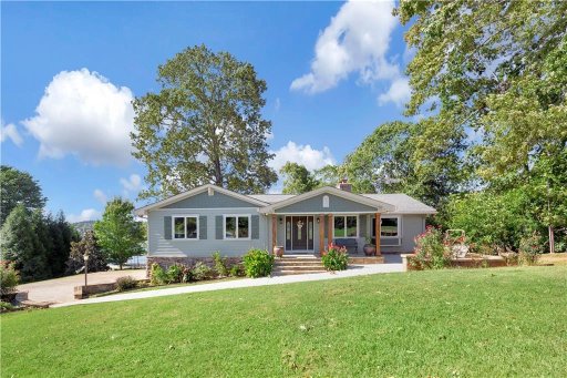 105 Meadowcrest Drive