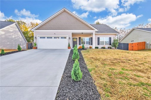 206 Ashwood Lane