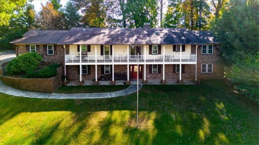 104 Coolview Drive