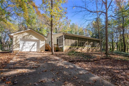 306 Broadwater Circle