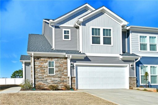 115 Pine Hollow Place