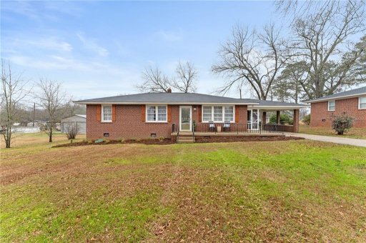 203 Forest Lane