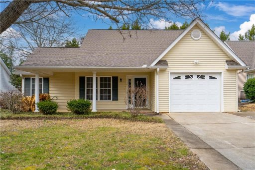 204 Grand Oak Circle