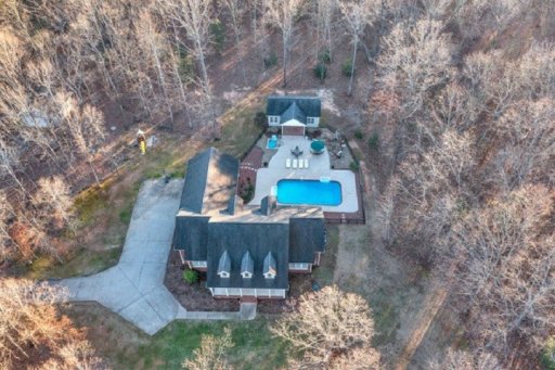 205 Dove Hill Circle