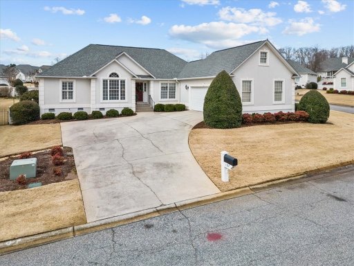 107 Bradley Park