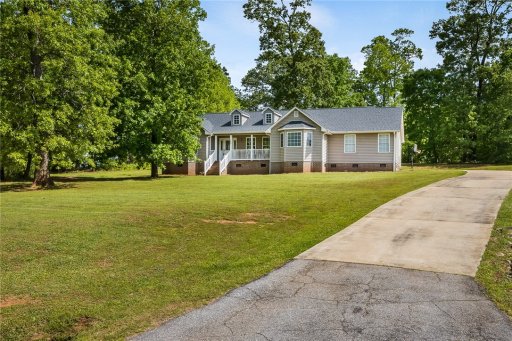 123 Crosscreek Drive