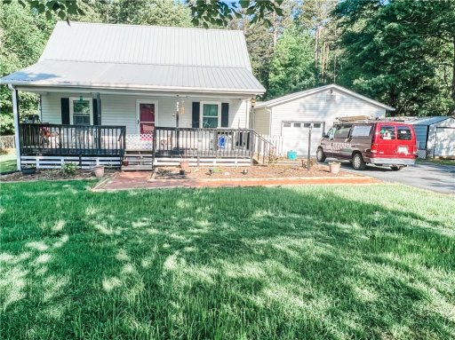 942 N Crestview Drive