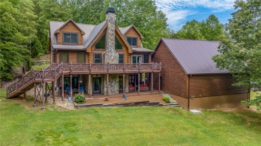 105 Woodmere Drive