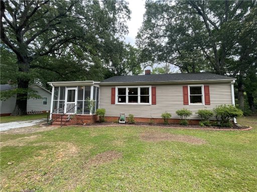 882 Greenville Street