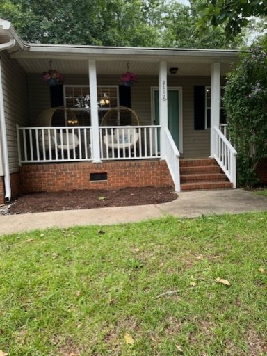 2712 Dellwood Lane