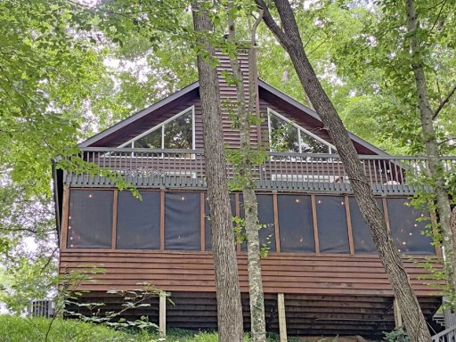 960 Knottywood Drive