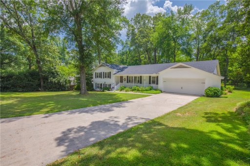 112 Chantilly Drive