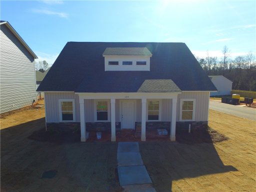 1044 Fairfield Drive