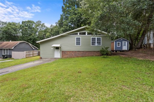 100 Poplar Way