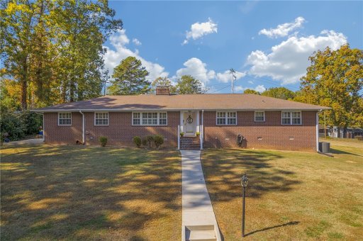 125 Tanglewood Drive