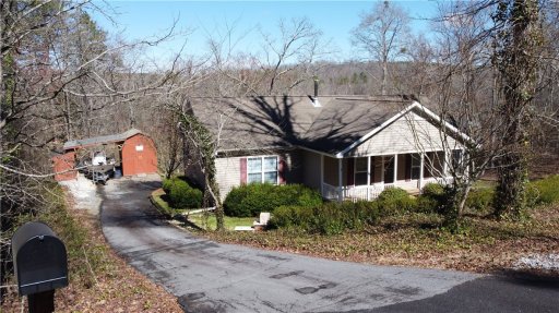 302 W Capewood Avenue