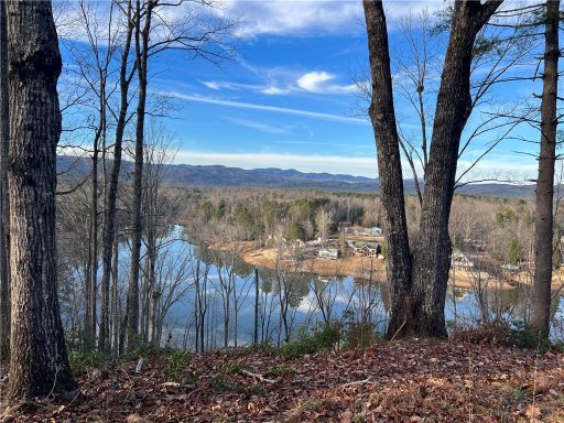 335 South Shore Drive