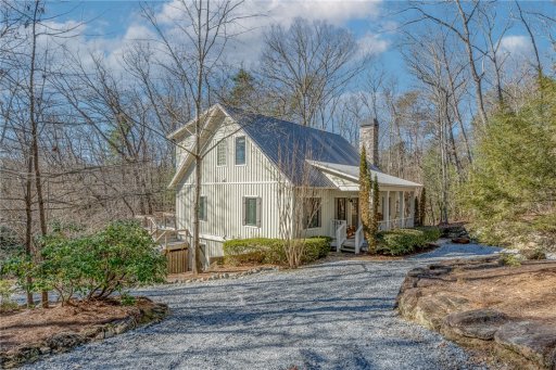 404 Clearwater Cove