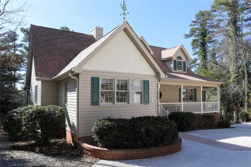 1023 Pintail Point Road