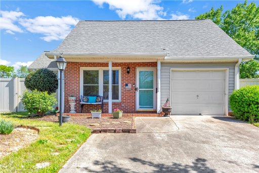 105 Cobblestone Court