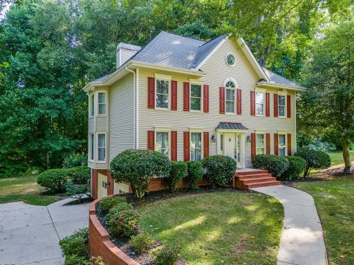 1100 Kensington Lake Drive