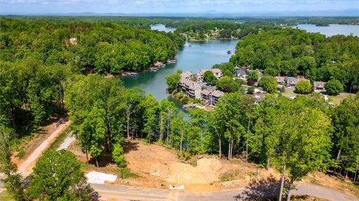 Lot 5 Kensington Circle