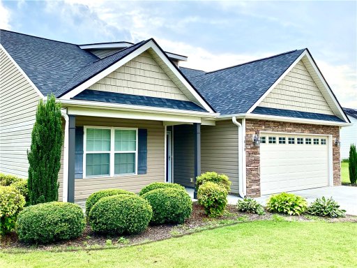 1018 Stoneham Circle