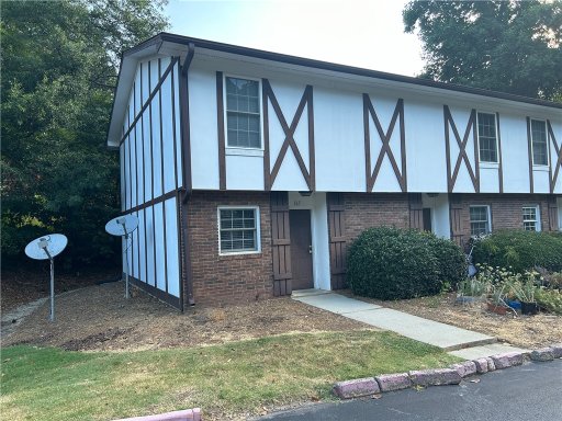 1108 Tiger Boulevard 167