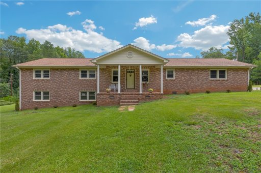 1219 Lakeside Drive