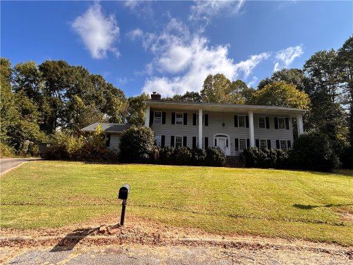 102 Buckingham Court