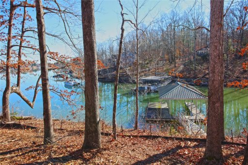 Laurel Pointe
