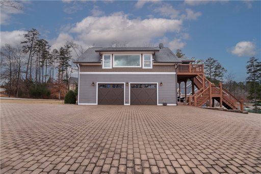 815 Barefoot Cove Drive