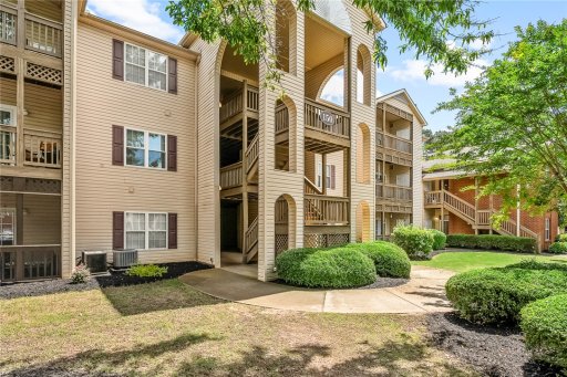 150 Wexford Drive 203