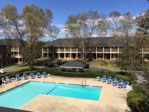 #425 250 Elm St Riverbank Commons #425 (D205)