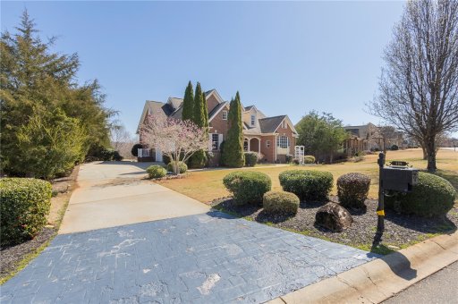 128 Tully Drive