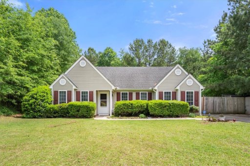 405 Whispering Lane