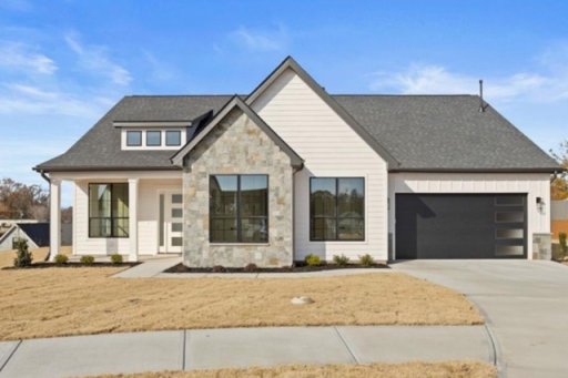 516 Rosedale Way