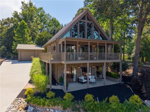 Harbor Plus On Keowee