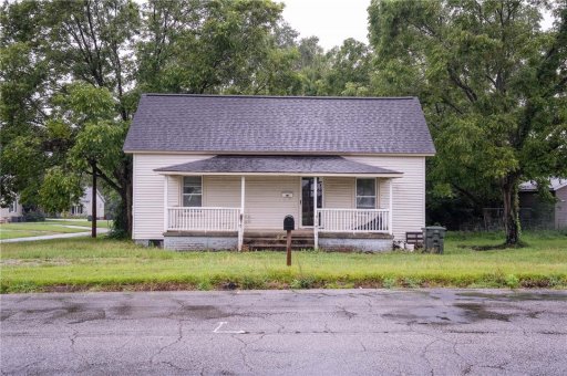 706 S 5Th Street