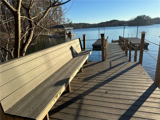 304 Lakeside Drive