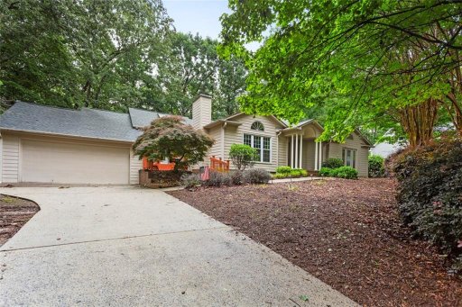 126 Beacon Ridge Circle