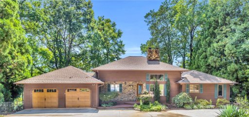 1637 W Little River Drive