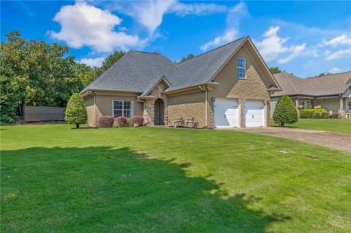 105 Linden Hall Lane